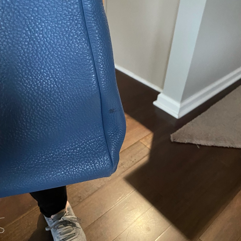 Tory Burch bag. . Exc cond - one tiny spot.